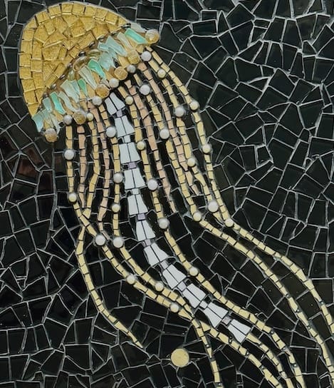 Gilded drifters close up 2 