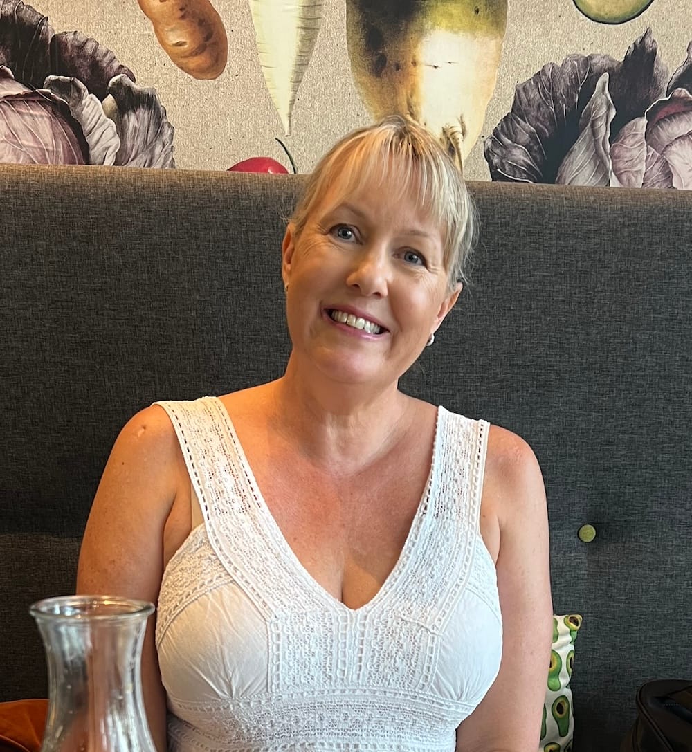 Sarah Collins, mosaic artist at Medusa Mosaics in Dubai